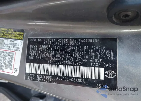 2005 Toyota Camry Le z USA, uszkodzony, nr VIN 4T1BE32K05U610924